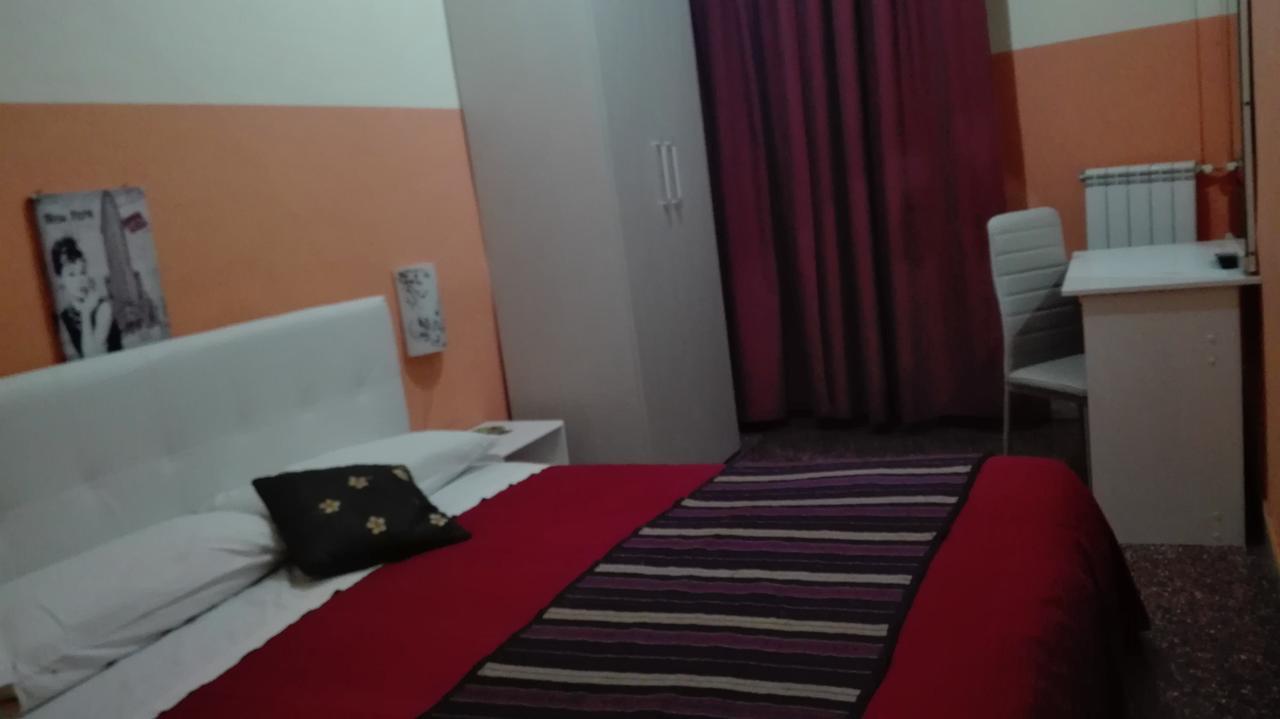 Hotel Mirage メッシーナ エクステリア 写真